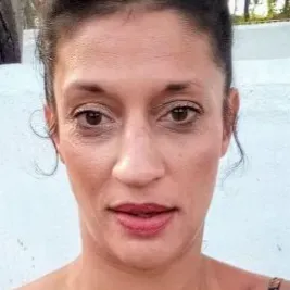 Erfahrene Nanny und Babysitterin
