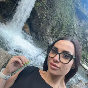 Garde de chiens et chats attentionnée et de confiance