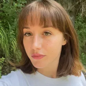 Baby-sitter expérimentée en Italie et Suisse