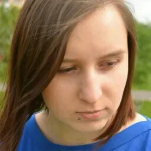 Je cherche pour baby sitter