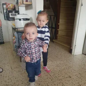 Je recherche une babysitting 