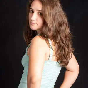 addetta alle pulizie e stoviglie 