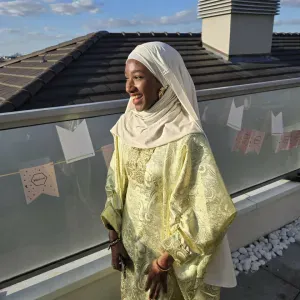 Baby-sitter douce et patiente à Paris et aux alentour !  