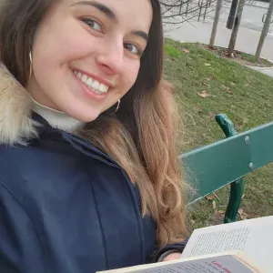 Nounou expérimentée sur Paris ou Cergy-Pontoise 