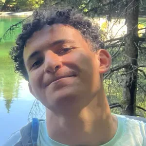 Baby sitter BAFA autour de paris et en essonnes