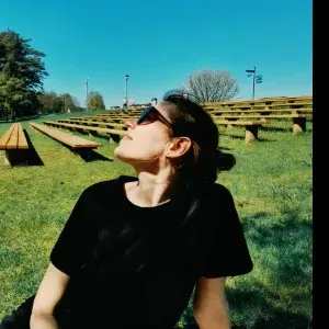 TĖVAMS, KURIE VERTINA KOKYBĘ...