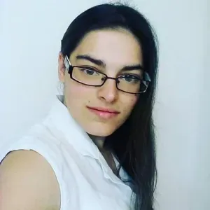 Femme de ménage et repassage. 