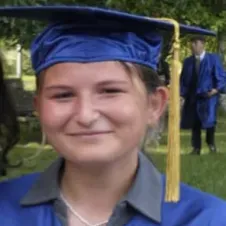 Baby-sitter chaleureuse et fan des travaux manuels !!