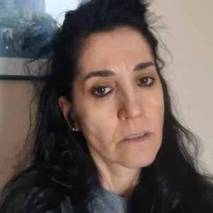 Colf adetta alle pulizie e gedtione della casa a Napoli 