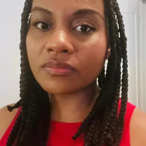 Cherche une baby-sitter sur toute l'année