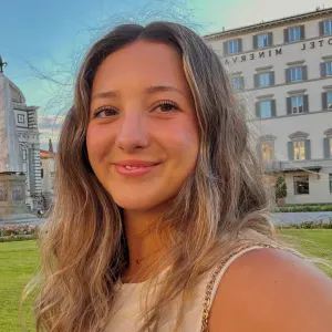 Canguro bilingüe en Madrid con experiencia