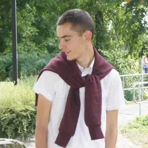 Garder  chien chat et autre ou même nettoyer chez vous