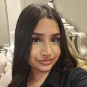 Caretaker and housekeeping, looking for a job