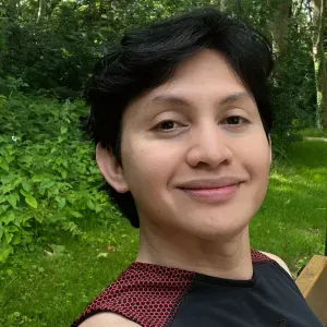 Registered Nurse with Excellent in English Communication