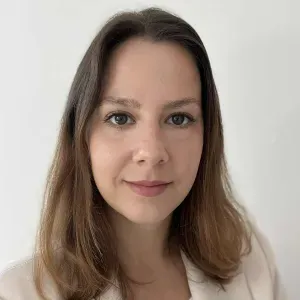 Je recherche une baby-sitter