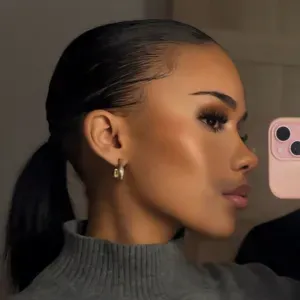 Baby-sitter expérimentée, diplômée BAFA (3–11 ans)