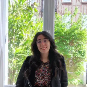 Tassadit baby-sitter expérimentée