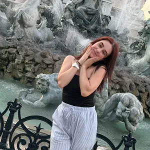 Baby-sitter à Bordeaux – disponible immédiatement