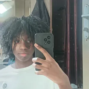 jeune pet-sitter située paris! 