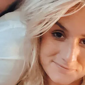 Baby sitter sur cuers et alentours 