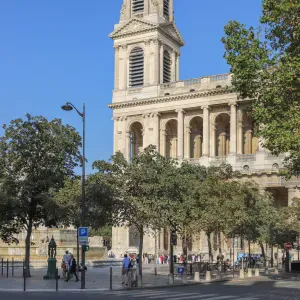 INTENDANCE ET MENAGE