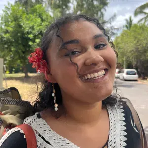 Étudiante en terminale ASSP expérimentée 