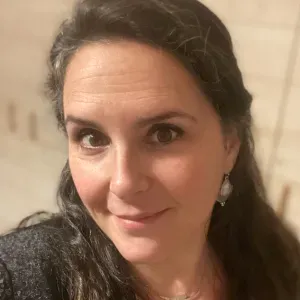 Baby-sitter expérimentée à Dreux 