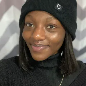 Committed tutor looking for a job 