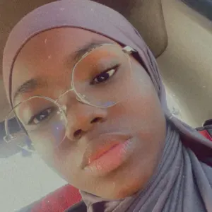 Baby-sitter expérimentée en Normandie 