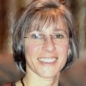 AIDE A DOMICILE (18 ANS D EXPERIENCE )