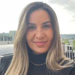 Pulizie Pavia, Inghilterra e Torino