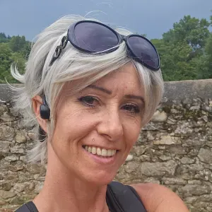 Baby-sitter expérimentée  Romans-sur-Isère