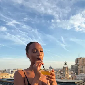 Étudiante sérieuse disponible pour garde d'enfants