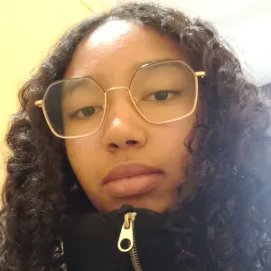 Baby-sitter présente à Besançon