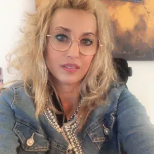 Baby sitter Auxiliaire de puériculture 