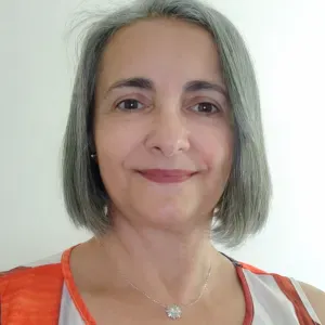 Compassionate carer for vulnerable elderly people 
