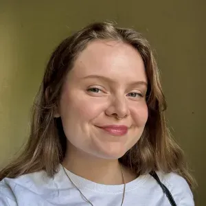 franco-canadienne étudiante en droit et journalisme