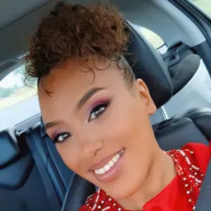 Garde d'enfants – Jeune maman sérieuse et bienveillante