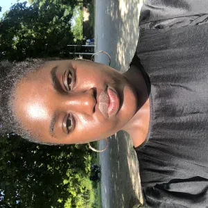 Femme de ménage disponible à paris 