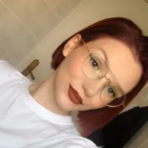 Baby sitter expérimentée à Pont lévèque 