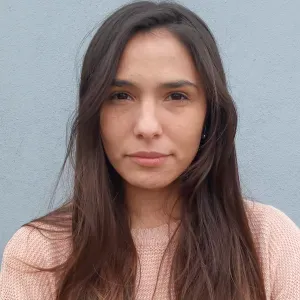 Insegnante argentina cerca lavoro come badante