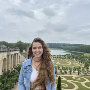 Nounou à temps plein | Expérience au pair, nounou et crèche