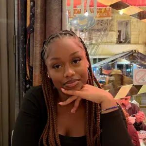 Baby-sitting disponible le 31 