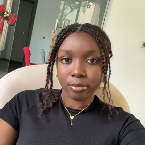 Baby-sitter pour sortie d'école-Goutter et Devoirs-Juvisy