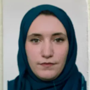  Garde d'enfants expérimentée, dispo en août