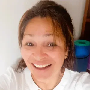 Procuro trabalho de Cuidador de Idosos 