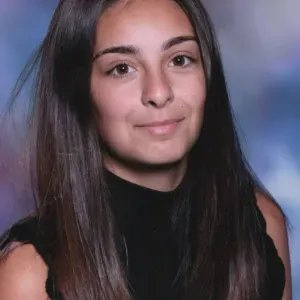 Baby-sitter  disponible durant tous le mois de juillet 