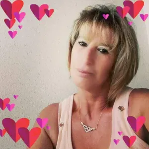 Ménage et repassage Sur le val d'Oise.