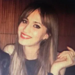 Je cherche baby sitter urgent 