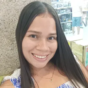 Niñera con experiencia de 4 años 